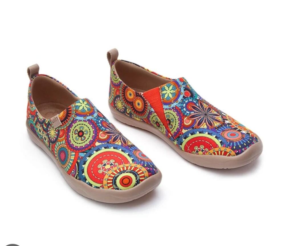 UIN Toledo Blossom Slip-On Shoes Shoe Size 9 Multicolor Comfort